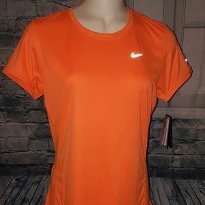 Ladies Nike Running Dri Fit Active Top Medium NWT